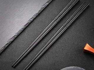 hopewey Palillos japoneses 5 Pares de bastidores de Almuerzo de aleación Reutilizables bastidores Lavables para Juegos de vajilla de Mesa con Lujo Negro Hecho a Mano G3