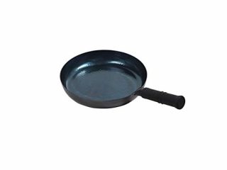 Traditiol Manual Hammer Forged Carbon Steel Flat-Bottom Wok with Wooden Handle Non-Stick Pretreatment Cast Iron Wok