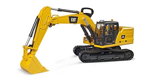 Bruder 02483 – Gato Excavadora con Puerta para Abrir, construcción giratoria 360 Grados, Pala Excavadora extraíble, Tapa del Compartimento del Motor para Abrir.