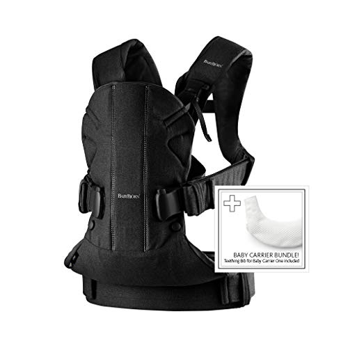 BabyBjörn Babybjörn Mochila Porta Bebé One, Cotton Mix, Negro & Babero Blanco 1 Unidad 1030 g