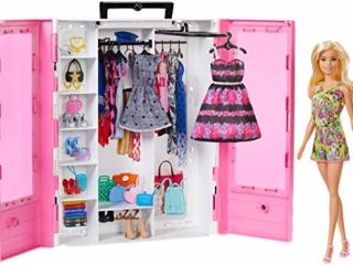 Barbie Fashionistas Superarmario y Muñeca Perchero Desplegable Rosa con Ropa, Accesorios y Perchas Regalo para Niños de 3+