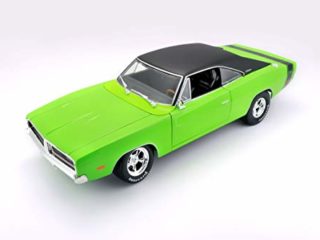 Bauer Spielwaren Maisto 532612 Dodge Charger R/T '69 - Coche a Escala 1:18, con Sistema de Escape, Puertas móviles, maleteros y Compartimento del Motor para Abrir, XXXX cm, Color Verde