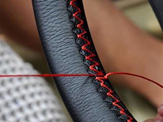 Bricolaje Cubiertas del volante de cuero suave en el volante del automóvil con aguja e hilo Accesorios de interior Rojo