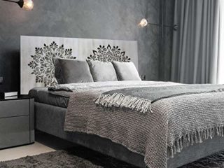 Cabecero de cama en madera Calada con dos mandalas, para cama de matrimonio o juvenil. Fabricado artesanalmente en España- varios tamaños y colores. - Mod. 168 (Blanco envejecido, 190x80 cm)