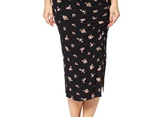 Falda midi con goma en la cintura, con detalle de frunces en el lateral y con abertura.