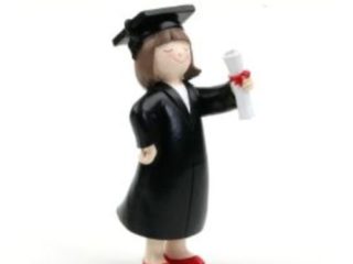 Figura Pastel graduación Chica 16,5cm