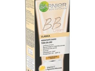 Garnier SkinActive, BB Cream Clásica Perfeccionador Prodigioso, Pieles Normales, Tono Medio, SPF15, con Vitamina C, Hidrata, Unifica, Corrige Imperfecciones, 50ml
