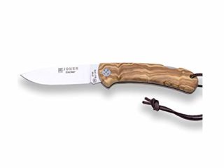 Joker Navaja de Caza Cocker NO134, Mango de Madera de Olivo, Hoja de 9 cm MOVA, con cordón de Cuero, Herramienta de Pesca, Caza, Camping y Senderismo