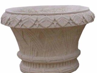 Macetero Mod. F061. Macetero de Piedra caliza trabajada a Mano. Medidas 61cm diametro y 40cm. de Altura. Peso 240kg. Ideal para Exterior o Interior. Decorativo