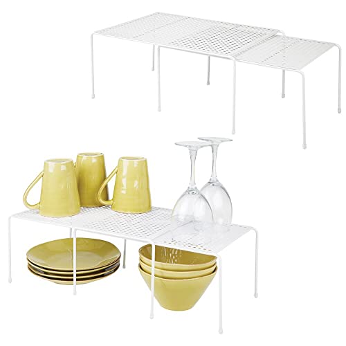 mDesign Juego de 4 estanterías metálicas para armarios de Cocina – Práctico Estante para vajilla de Metal – Amplía la Superficie de Apoyo – Baldas de Cocina Antideslizantes y Extensibles – Blanco