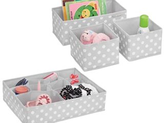 mDesign Juego de 4 organizadores de Tela para armarios – Separadores de cajones con Varios apartados y diseño de Puntos – Organizadores de cajones para Ropa, cosméticos, pañales, etc. – Gris y Blanco