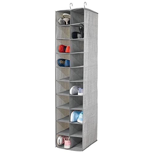 mDesign Zapatero colgante – Organizador de zapatos con 20 compartimentos y estampado con textura – Estantería de tela para carteras, bolsos o zapatos, ideal para ahorrar espacio – gris