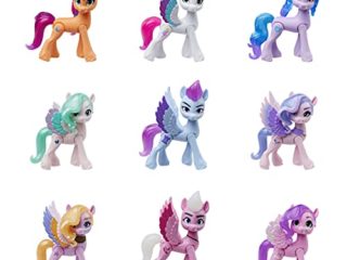 My Little Pony: A New Generation - Colección Gala Real - 9 Ponis, 13 Accesorios, afiche