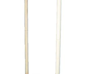 Perchero infantil para perchas de madera. En madera natural, para decorar. Medidas (ancho/fondo/alto): 62*26*100 cm. La parte de abajo (la base) mide 49,5 cm.