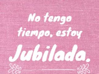 Regalo de jubilacion mujer - No tengo tiempo estoy jubilada: cuaderno original y divertido para despedida de compañera que se va en pensión idea de detalle para colega jefa amiga madre o abuela. A5