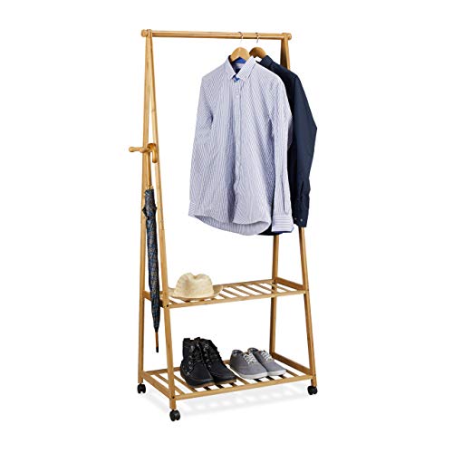 Relaxdays Perchero Ruedas, Burro Ropa con 2 Estantes para Zapatos, Colgador, 1 Ud, Bambú, 166 x 84 x 45 cm, Marrón