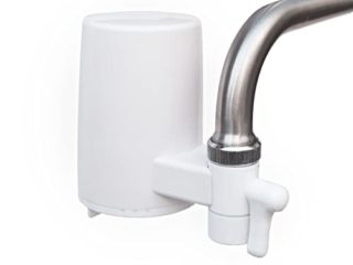 TAPP Water Essential (TAPP 1) - Sistema de Filtración para grifo - Filtra cloro, sedimentos, oxido, nitratos, pesticidas y elimina mal sabor y olor. Filtro de agua para grifo