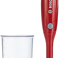 Theo Klein 9566 Batidora de mano de Bosch, roja I Réplica segura para los niños con aspas rotatorias de juguete y jarra medidora I Para niños a partir de 3 años