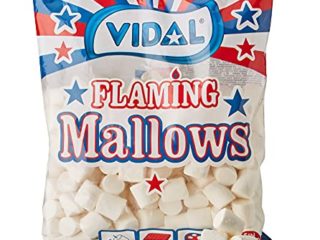 Vidal Golosinas Flaming Mallows. Nubes my sabrosas listas para fogatas, barbacoas y planchas. Sabor vainilla. Color blanco. Bolsa 1 Kg.
