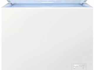 Zanussi ZCAN20FW1 Arcón congelador, Capacidad 198 Litros, 1 cesto, Compresor Inverter, Congelación Rápida, Display LCD, Alarma acústica y visual luminosa, Blanco